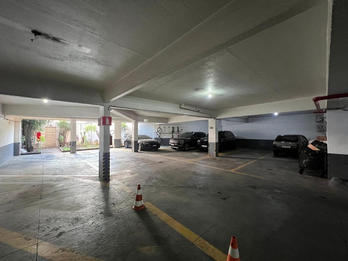 Lk Funcionarios 2 Apartment เบโลโอรีซอนชี ภายนอก รูปภาพ