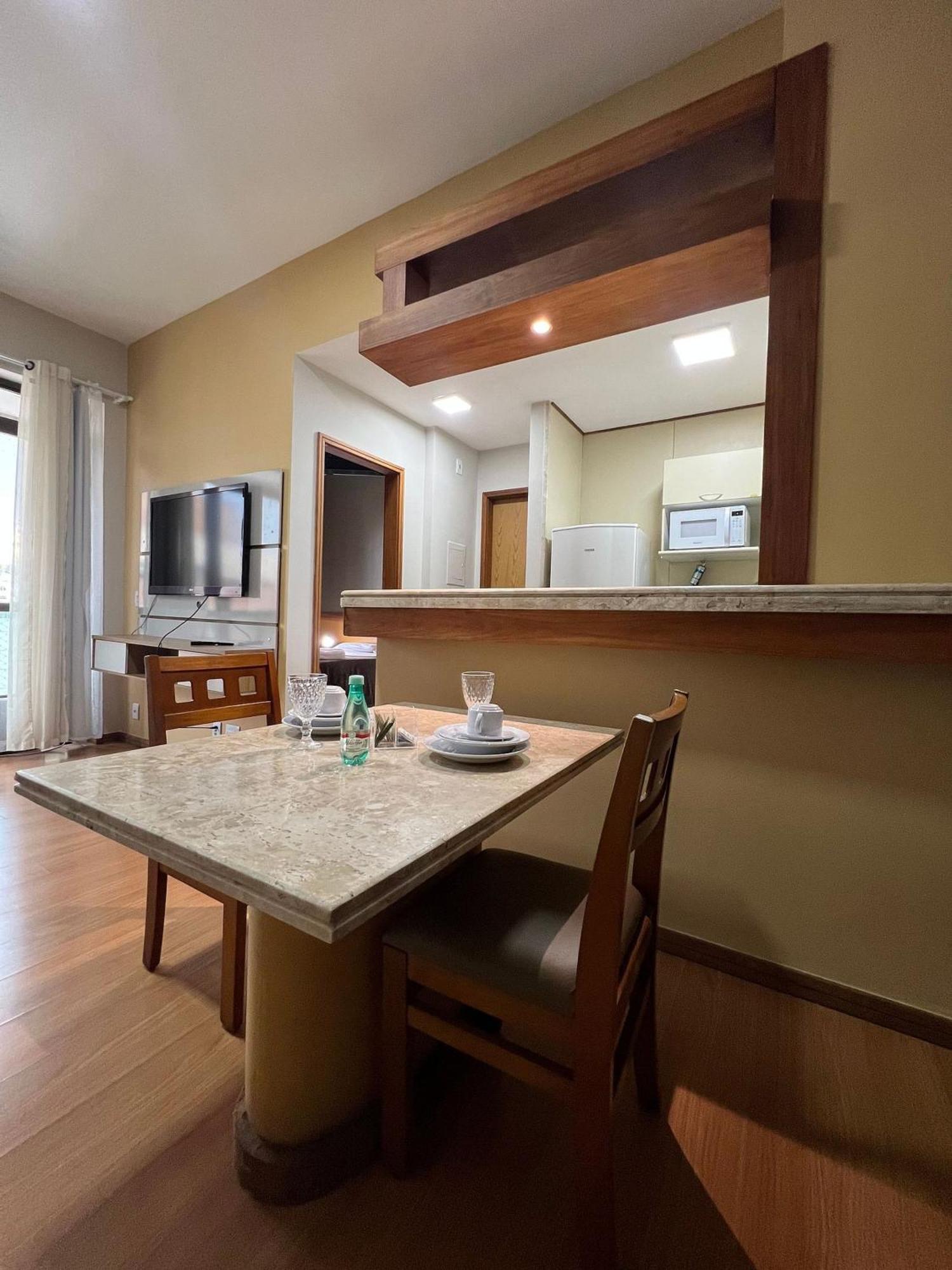 Lk Funcionarios 2 Apartment เบโลโอรีซอนชี ภายนอก รูปภาพ